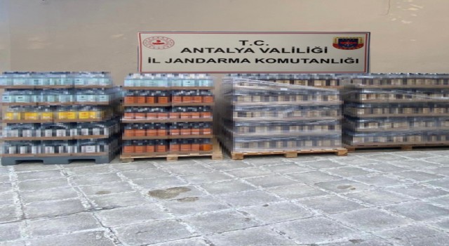 Antalyada otelde 2 bin 265 şişe kaçak içki ele geçirildi