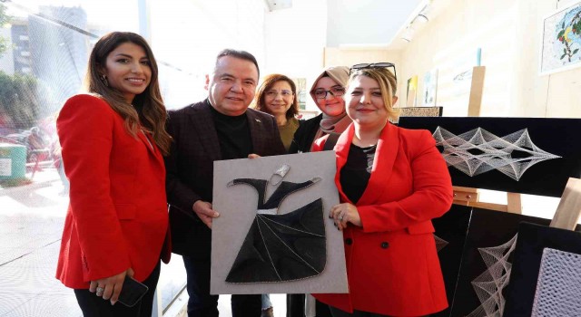 ATASEMde “Bir Tutam Mutluluk” sergisi