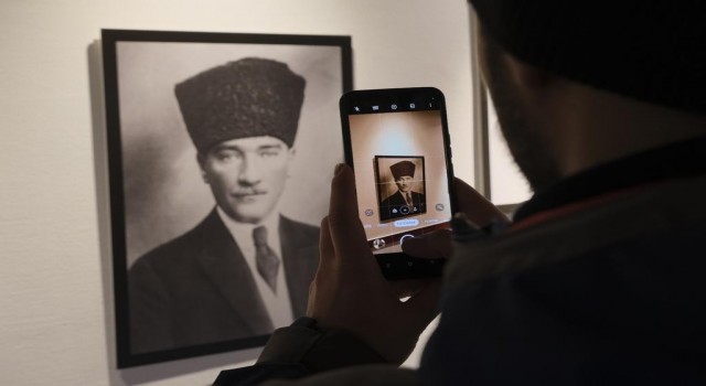 Atatürk ve Ankara sergisi açıldı