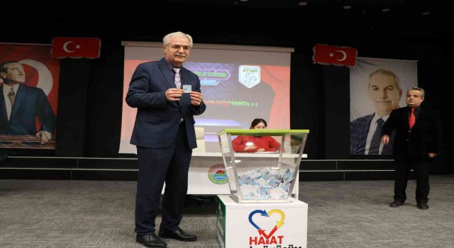 Atığını getiren 50 aile 25 bin TL kazandı