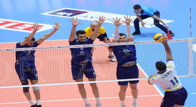 AXA Sigorta Efeler Ligi: Altekma: 0 - Fenerbahçe HDI Sigorta: 3