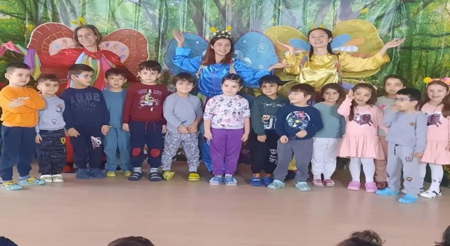 Aydın Devlet Hastanesi kreşinde minikler eğlenerek öğrendi