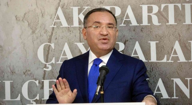 Bakan Bozdağ: “Yunanistanı, Amerikası, İsraili gördü ama 6lı masa yok, görmüyor”