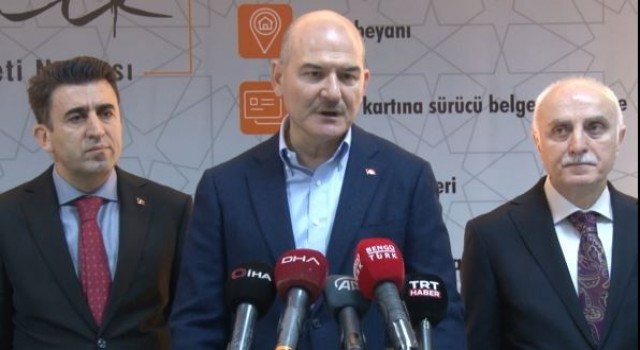 Bakan Soylu: Bankalarda yeni kimlik olmadan işlem yapılamayacak