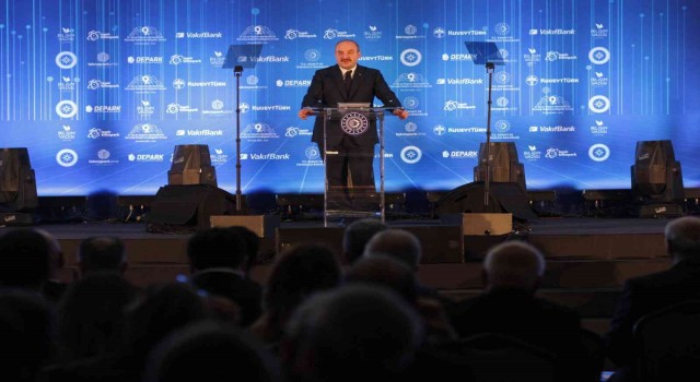 Bakan Varank: “Taş üstüne taş koyan kim varsa, bilsin ki; Sanayi ve Teknoloji Bakanlığı onların yol arkadaşıdır”