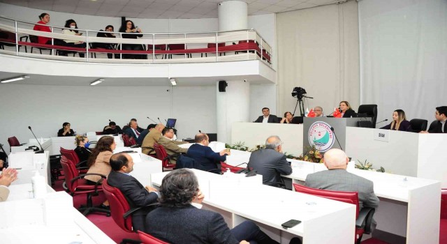 Balçovada kadın ve erkek eşitliğine meclis onayı