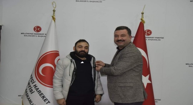 Balıkesir MHPye katılımlar hızla sürüyor