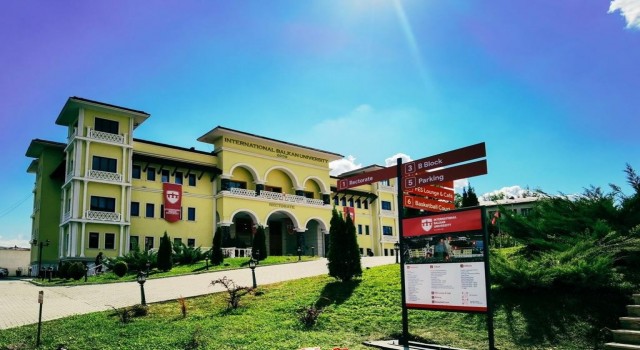 Balkanlardaki Türk üniversitesinden uluslararası başarı sırları