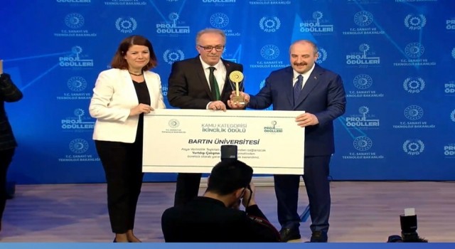 BARÜden verimlilik alanında gururlandıran ödül