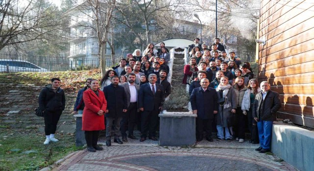 Başkan Alim Işık öğrencilerle bir araya geldi