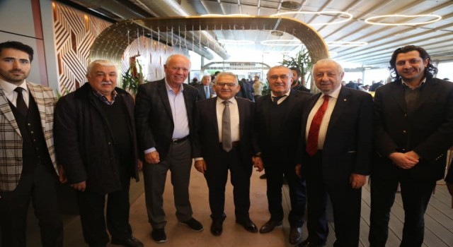Başkan Büyükkılıç, İstanbulda Kayserililerle Buluştu