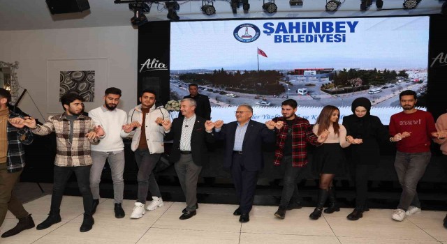 Başkan Büyükkılıç, Kayserideki Gaziantepli Öğrencilerle Buluştu