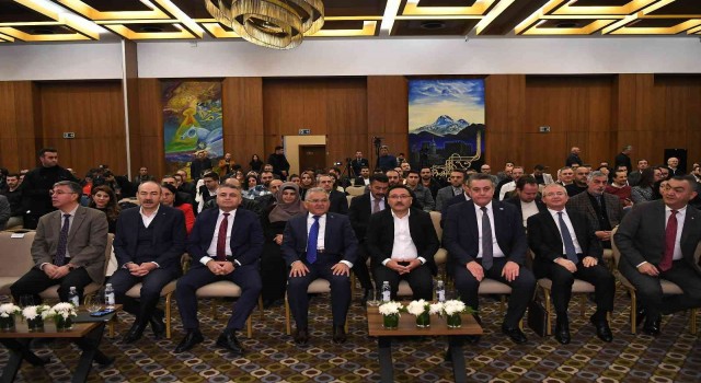 Başkan Büyükkılıç: “Kayserimize yol göstermek yetiyor”