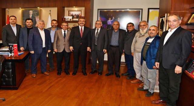 Başkan Çetin: “Kozan için elimden gelen desteği vermeye hazırım”