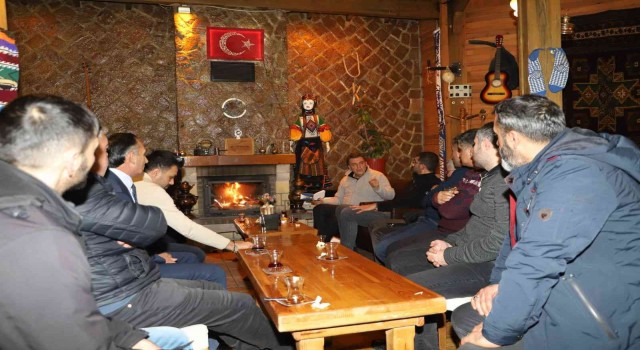 Başkan Demir yeni yıl öncesi gazetecilerle buluştu, 2022 yılını değerlendirdi