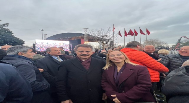 Başkan Deveci: “Hukuksuzluğun karşısında dimdik duracağız”
