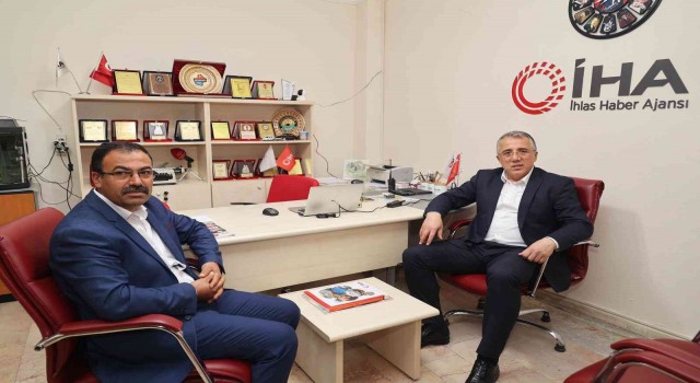 Başkan Savrandan İHAya ziyaret