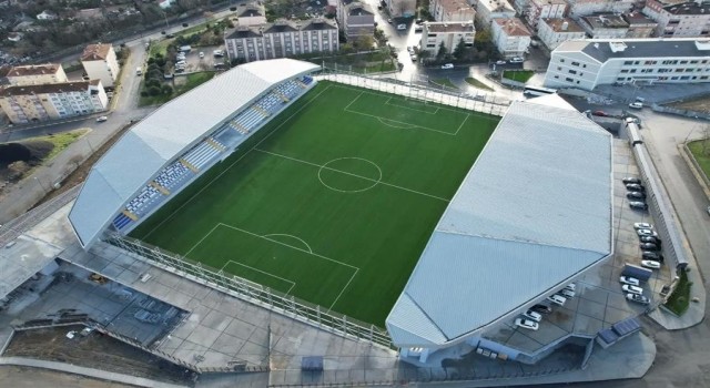 Başkan Usta, Gaziosmanpaşa Şehir Stadyumunu inceledi