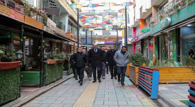 Başkan Vekili Aydın: “Esnafımızı çok önemsiyoruz”