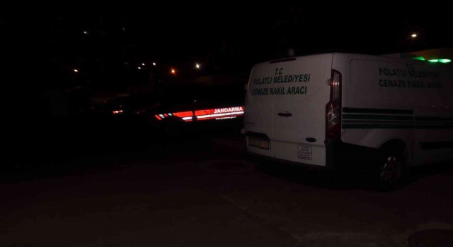 Başkentte yol kenarında kadın cesedi bulundu