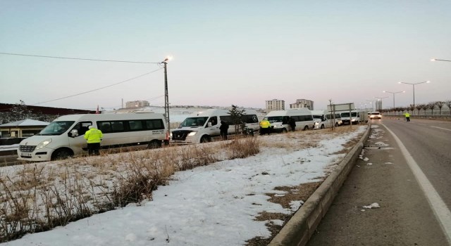 Bayburtta öğrenci servisleri denetlendi