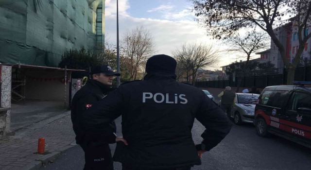 Bayrampaşa ve Gaziosmanpaşada okul çevresinde güvenlik denetimi