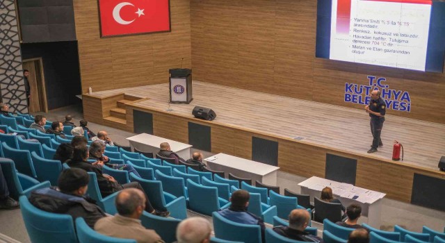 Belediye personeline eğitim