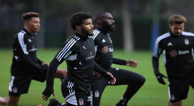 Beşiktaş, Antalya kampında çalışmalarına devam etti