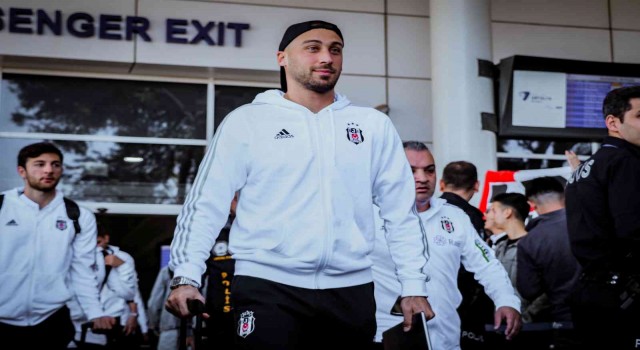 Beşiktaş kamp için Antalyaya geldi