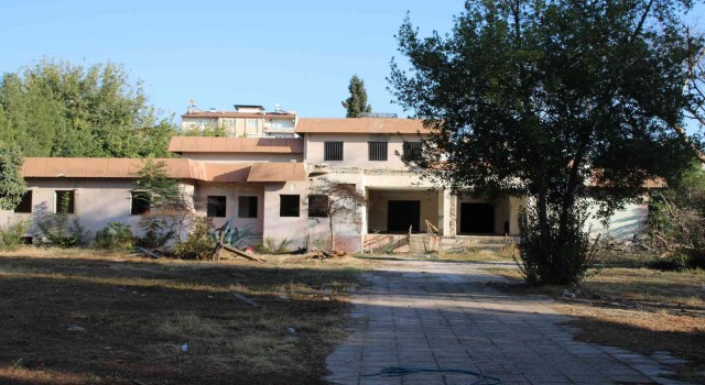 Bir zamanlar binlerce kişi ziyaret ediyordu, şimdi harabeye döndü