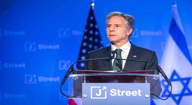 Blinken: (Filistin-İsrail ihtilafı) İki devletli çözüm umutlarını baltalayan her türlü eyleme karşı çıkmaya devam edeceğiz”