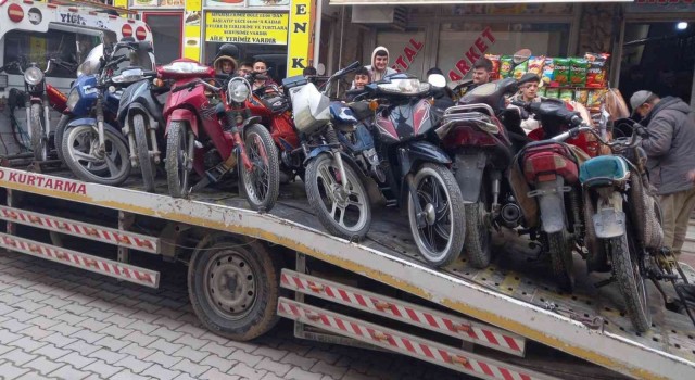 Bolvadinde 15 tescilsiz motosiklet trafikten men edildi