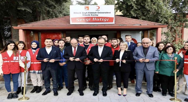 BŞEÜde ‘Sevgi Butiği açıldı