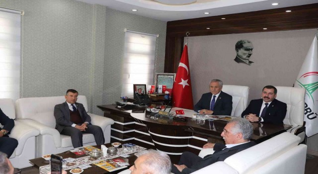 Bülent Arınçtan Baydilliye ziyaret