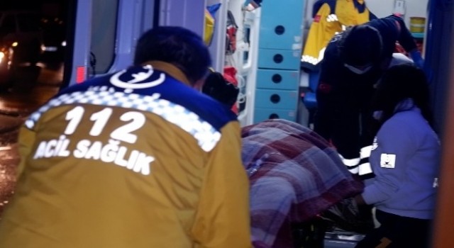 Bulgaristanın geri ittiği 1 göçmen donarak öldü, donmak üzere olan 1 göçmen hastaneye kaldırıldı