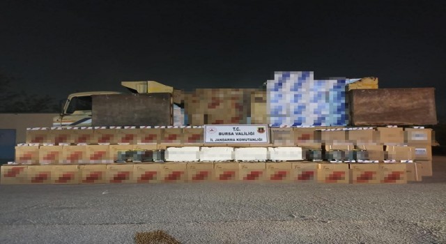Bursada 1 milyon liralık kaçak tütün operasyonu