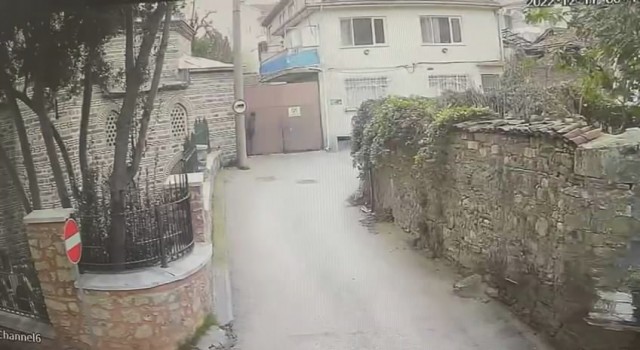 Bursada caminin kurşun levhalarını böyle çaldı