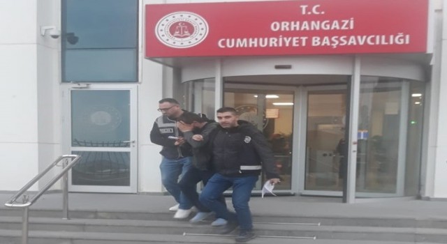 Bursada iki hırsızlık olayının zanlısı tutuklandı