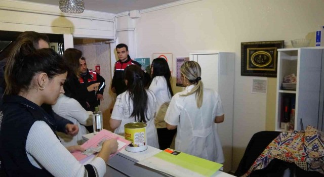 Bursada masaj salonlarına denetim yapıldı