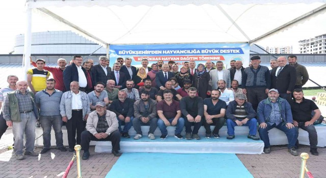 Büyükkılıçtan kırsala 1 milyar TLyi aşkın yatırım