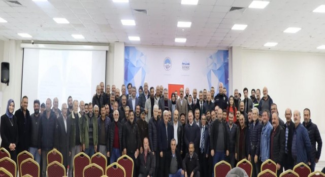 Büyükşehirden 16 ilçede 714 muhtara eğitim