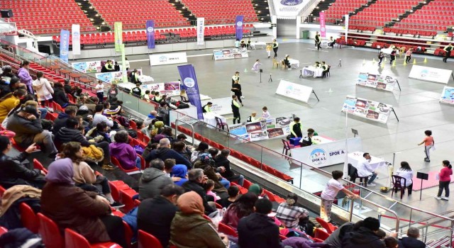 Büyükşehirin yetenek testine 220 çocuk katıldı