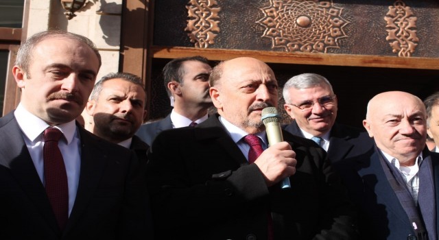 Çalışma ve Sosyal Güvenlik Bakanı Vedat Bilgin memleketi Bayburtta