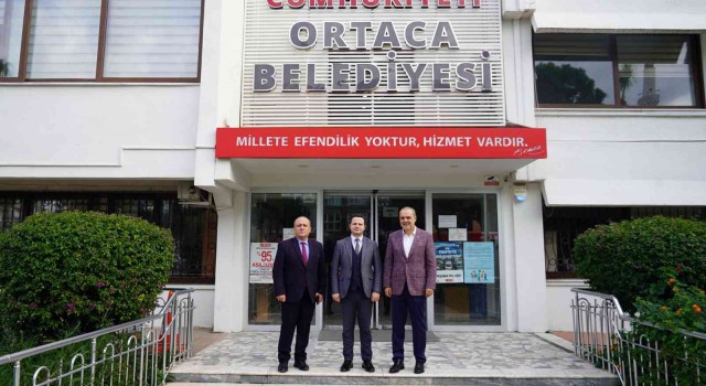 Çay, Uzundemiri ziyaret etti