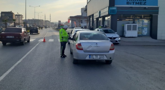Cep telefonu kullanımı ve kırmızı ışık denetimi