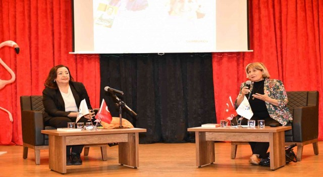 Çiğlide kadının siyasetteki yeri konuşuldu