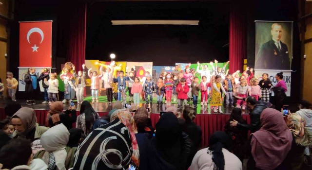 Çocuklar da eğlendi, veliler de