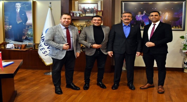 Çukurova Belediyesi personel çocuklarına eğitimde indirim