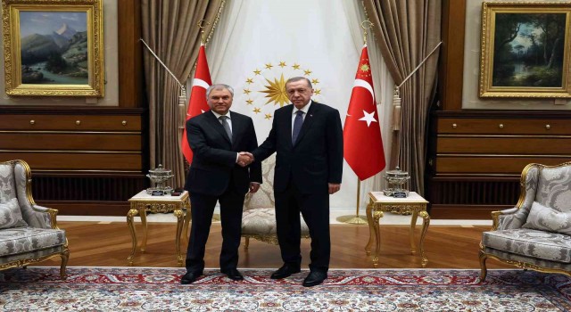 Cumhurbaşkanı Erdoğan, Cumhurbaşkanlığı Külliyesinde Rusya Federasyonu Federal Meclisi Devlet Duması Başkanı Vyacheslav Volodini Kabul etti.