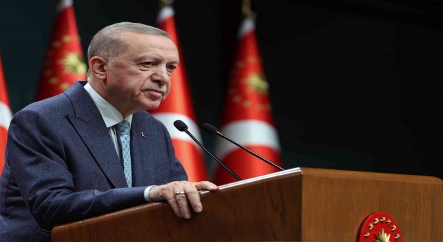 Cumhurbaşkanı Erdoğan: Düzenleme ile yaklaşık 2 milyon 250 bin vatandaşımız emekli olma hakkına kavuşuyor”